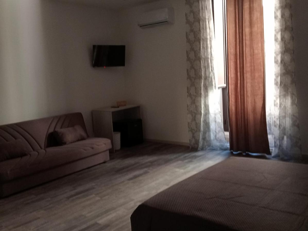 Santiago Rooms Caltagirone Exterior foto